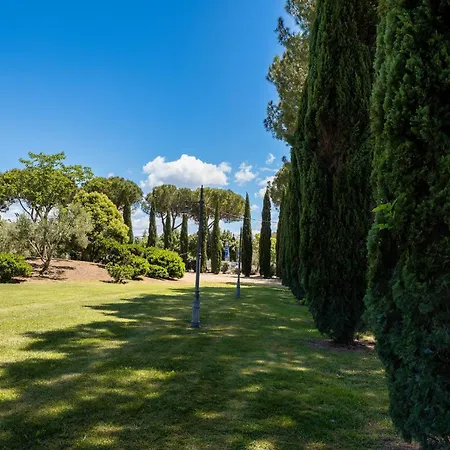 Guesthost - Il Casale Dei Gelsi - 7 With Pool & Garden *