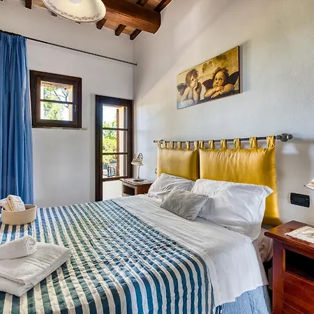 Apartment Guesthost - Il Casale Dei Gelsi - 7 With Pool & Garden San Martino In Campo