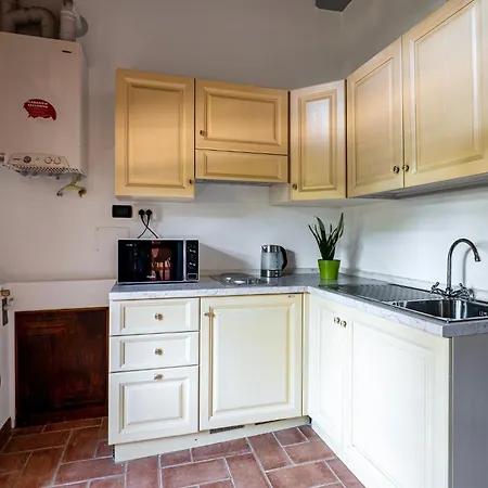 Apartment Guesthost - Il Casale Dei Gelsi - 7 With Pool & Garden