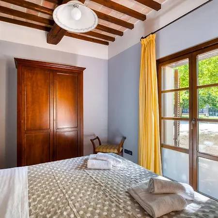 Guesthost - Il Casale Dei Gelsi - 7 With Pool & Garden San Martino In Campo