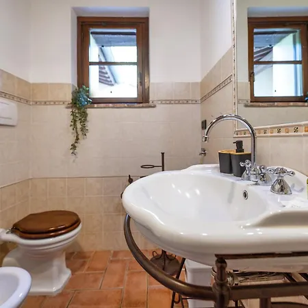Apartment Guesthost - Il Casale Dei Gelsi - 7 With Pool & Garden *