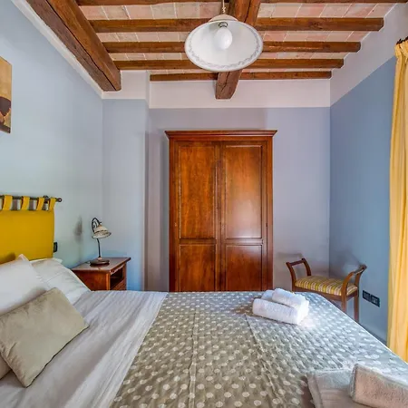 Guesthost - Il Casale Dei Gelsi - 7 With Pool & Garden Apartment San Martino In Campo
