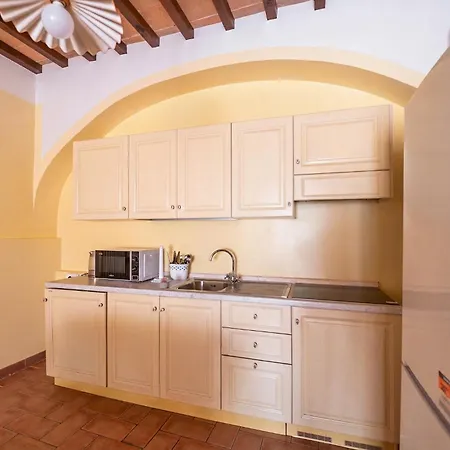 Guesthost - Il Casale Dei Gelsi - 7 With Pool & Garden *
