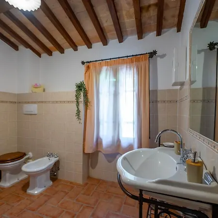 Guesthost - Il Casale Dei Gelsi - 7 With Pool & Garden Apartment *