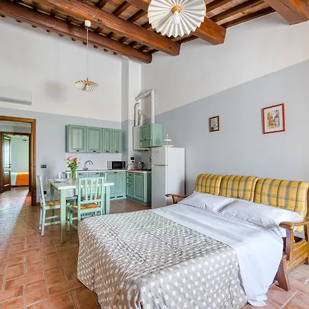 Guesthost - Il Casale Dei Gelsi - 7 With Pool & Garden * San Martino In Campo