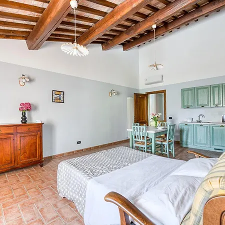 Apartment Guesthost - Il Casale Dei Gelsi - 7 With Pool & Garden San Martino In Campo