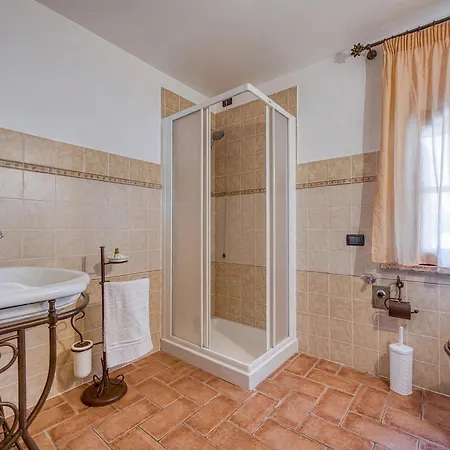 Apartment Guesthost - Il Casale Dei Gelsi - 7 With Pool & Garden