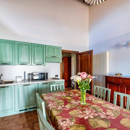 Guesthost - Il Casale Dei Gelsi - 7 With Pool & Garden * San Martino In Campo