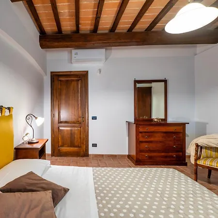 Guesthost - Il Casale Dei Gelsi - 7 With Pool & Garden *