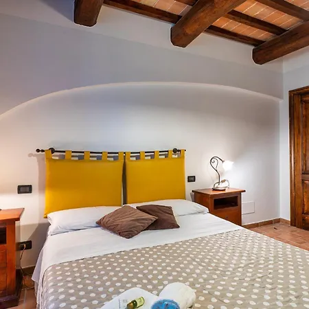 Guesthost - Il Casale Dei Gelsi - 7 With Pool & Garden *
